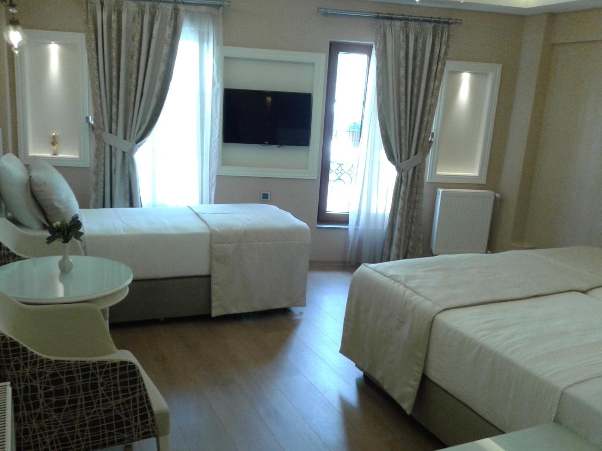 Rooms Inn Taxim Istanboel Kamer foto