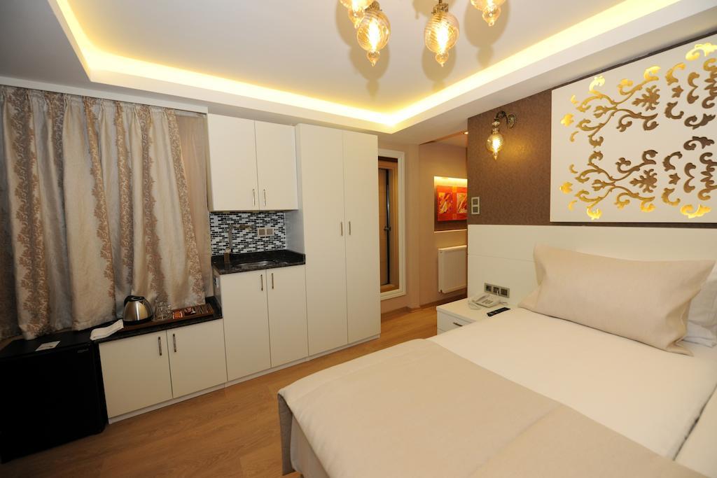 Rooms Inn Taxim Istanboel Buitenkant foto